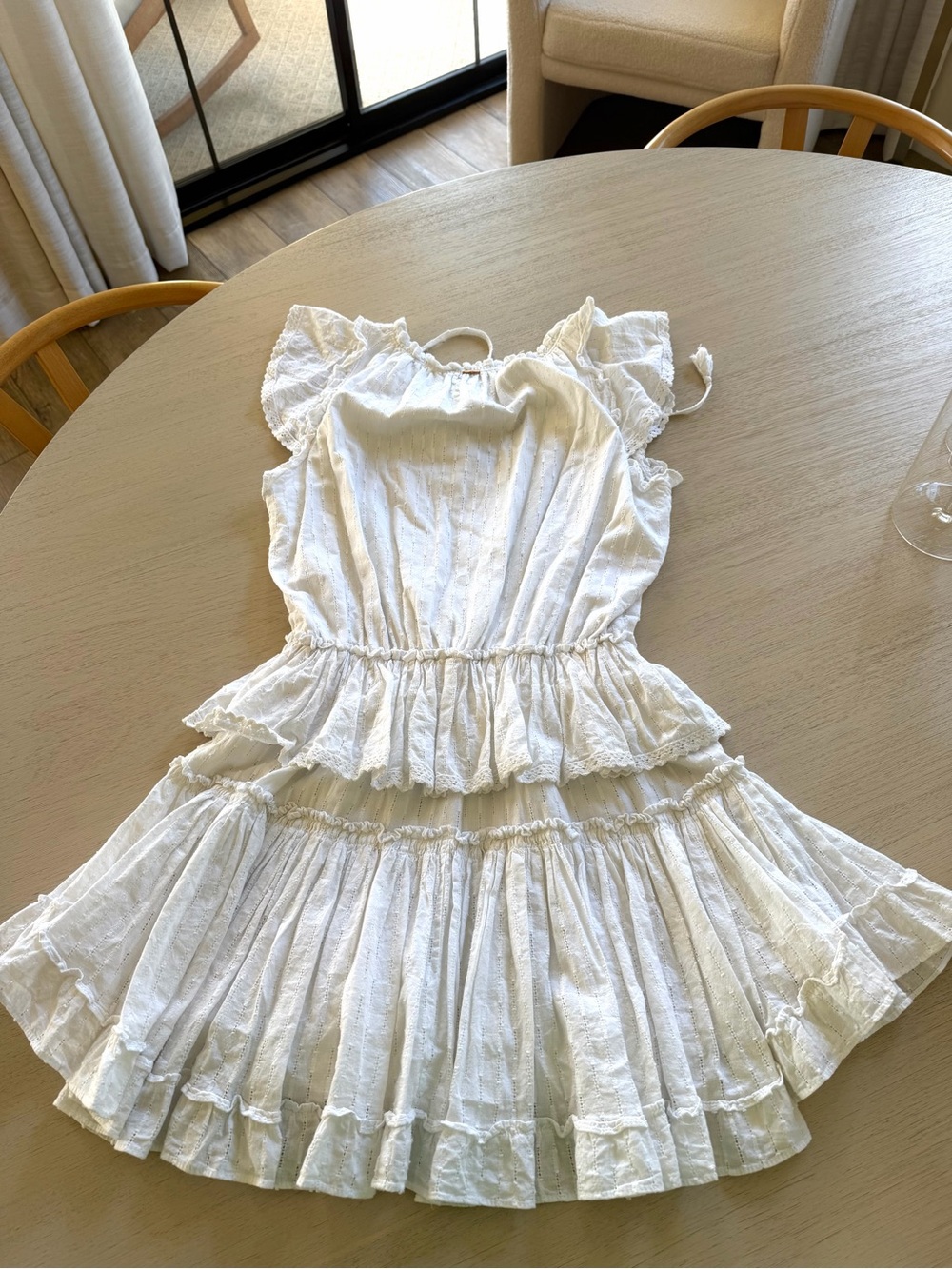 MISA Los Angeles | LILIAN DRESS IN WHITE | Color: White | Size: M - Picture 5 of 5